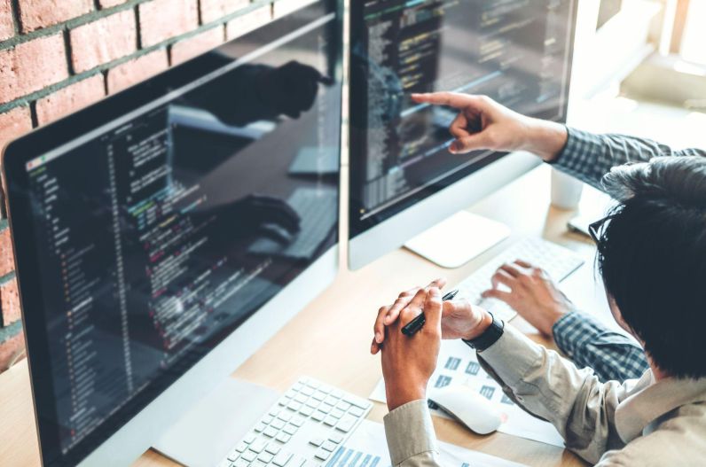 apa itu full stack developer