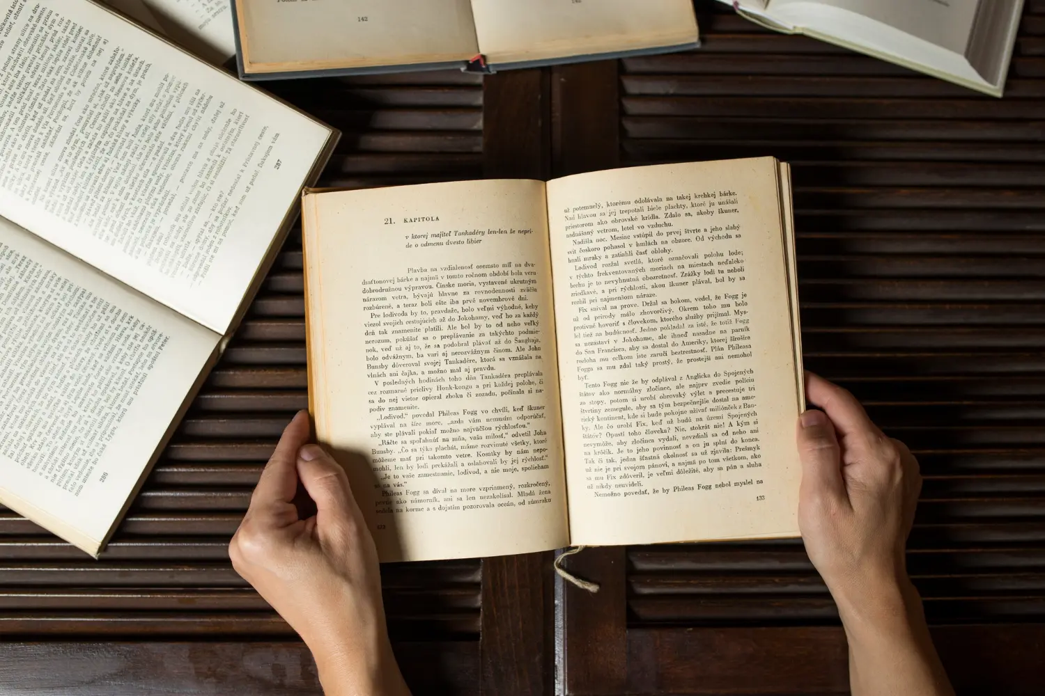 Pembahasan Buku Fiksi dan Nonfiksi lengkap dengan Contohnya